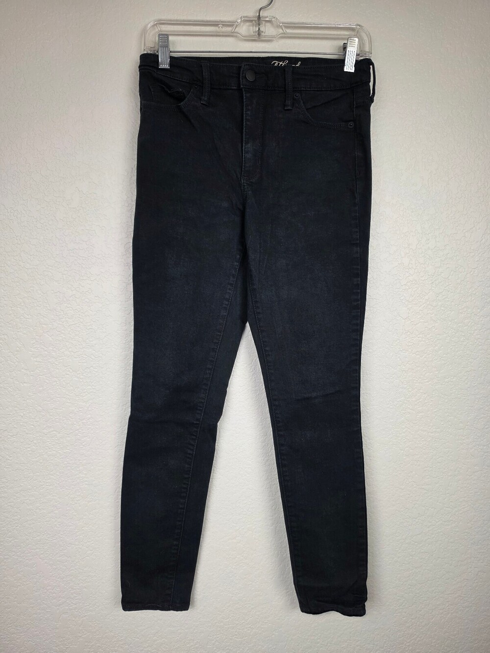 Universal Thread Black Skinny Jeans Size 4/27R